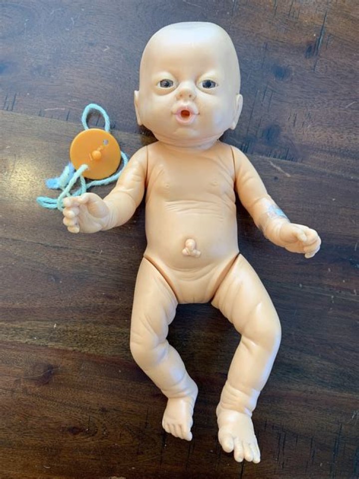 Are anatomically correct dolls?