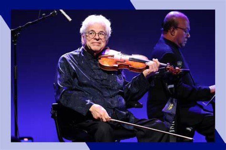 How much does itzhak perlman make?